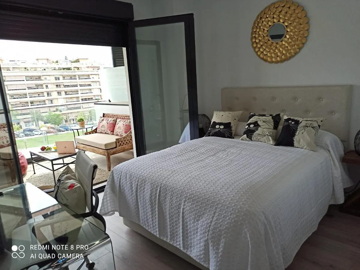 Apartment Teatinos Suite Malaga Spain